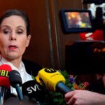 Erupción obliga a evacuar en Hawai