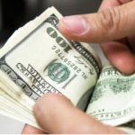 Analizan subir el impuesto al turismo