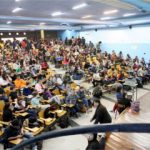 El dólar cotiza levemente al alza