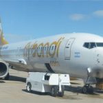 Baja el dólar y el petróleo pero las naftan vuelven a subir hasta un 7%