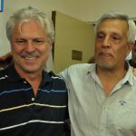 Banco rojo contra el silencio