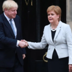 Hallan un lanzamisiles en el equipaje de un pasajero