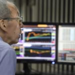 Irán instala nuevas centrifugadoras para enriquecer más uranio