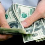 El gobierno prohibió el uso de máscaras durante las protestas