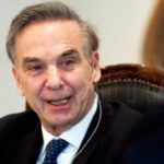 Trump declara por escrito que no cooperará con la investigación de juicio político