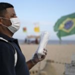 En plena crisis por la pandemia, Piñera promulgó la ley de ingreso mínimo garantizado