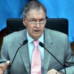 Ronaldinho: «En la cárcel jugaba al fútbol y firmaba autógrafos»