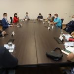 Piñera anuncia «retorno gradual» de funcionarios públicos y las clases