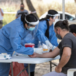 Schiaretti presentó créditos a tasa cero para comercios de barrio y emprendedores