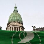 Dan luz verde en EEUU para la primera vacuna