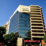 La Provincia vacunó a los primeros profesionales de salud mayores de 60 años