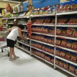 El Presidente recibió la primera dosis de la vacuna rusa