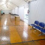 Las ópticas pueden atender a sus clientes dentro del local