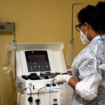 El músico Willy Crook sufrió un ACV y fue inducido a un coma farmacológico