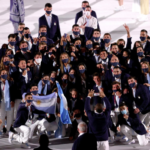 El presidente de Túnez desplazó al primer ministro, asumió la totalidad del Ejecutivo y suspendió al Parlamento