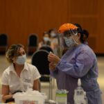 Acelerarán las segundas dosis en mayores de 40 y personas con riesgos