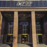 Venezuela encara una nueva reconversión de su moneda: le saca 6 dígitos al bolívar