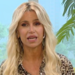 Insólito: el vicepresidente de Surinam se convirtió en el jugador más viejo en disputar un partido de fútbol oficial