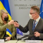 Wisin, Camilo y Los Legendarios presentan: «Buenos Días»