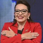 Emotiva velada en el Festival de Cosquín