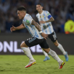 Salma Hayek se mostró sin maquillaje y generó furor en redes