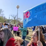 Salario Mínimo: acuerdan aumento del 21% en tres tramos