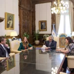 Bajo estado de emergencia, Perú vive una jornada clave