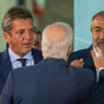 Tensión por Taiwán: destructor lanzamisiles de Estados Unidos navega por el mar de China