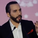 Desde el martes cobran el bono de $70.000 los jubilados con la mínima