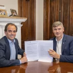 Guillermo De Rivas realizó una bicicleteada por la ciudad