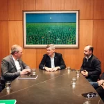 Martín Llaryora anticipa una nueva oferta salarial para evitar el paro docente