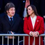 Más de mil alumnos hicieron la promesa a la Bandera en la explanada del Palacio Municipal