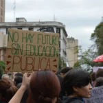 Ecuador: decretan el estado de excepción en siete provincias por protestas contra la suba de combustibles