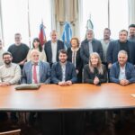 Llaryora reinauguró la cancha de Hockey “Soledad García”