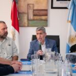 Llaryora calificó como “positiva, cordial y productiva” la reunión con Adorni y Santilli