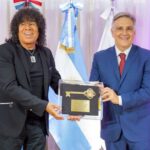 Llaryora tomó juramento a Miguel Siciliano como ministro de Vinculación y Gestión Institucional