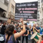 León XIV: “Estoy en África para animar a los católicos, no para debatir con Donald Trump”