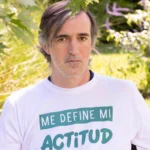 Discapacidad en emergencia: la Iglesia reúne al sector y un «banderazo» sacó el reclamo a la calle