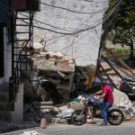 Lo midió la UCA: casi el 40% de niños y adolescentes con problemas para acceder a ropa y calzado
